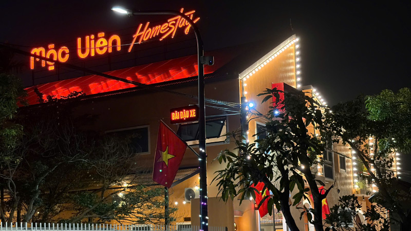 Ph&ograve;ng loft gia đ&igrave;nh homestay mộc vi&ecirc;n nghệ an